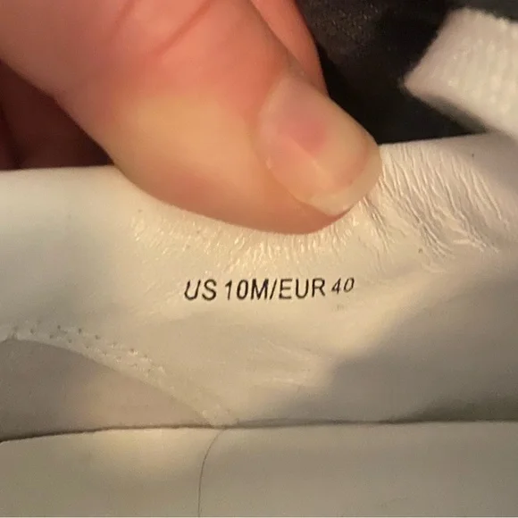 Vince Leather White Sneakers - Picture 3 of 3